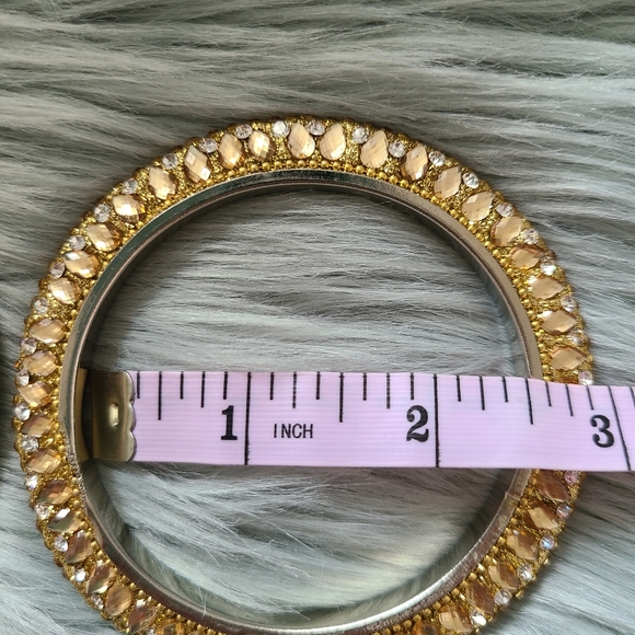 2 Chunky Rhinstoned Bangles. - Picture 5 of 5